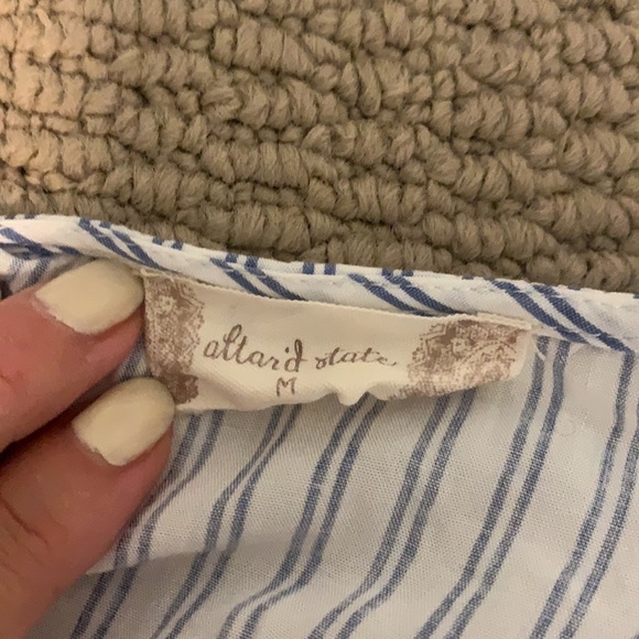 Coloured Cropped Blouse - Picture 2 of 2